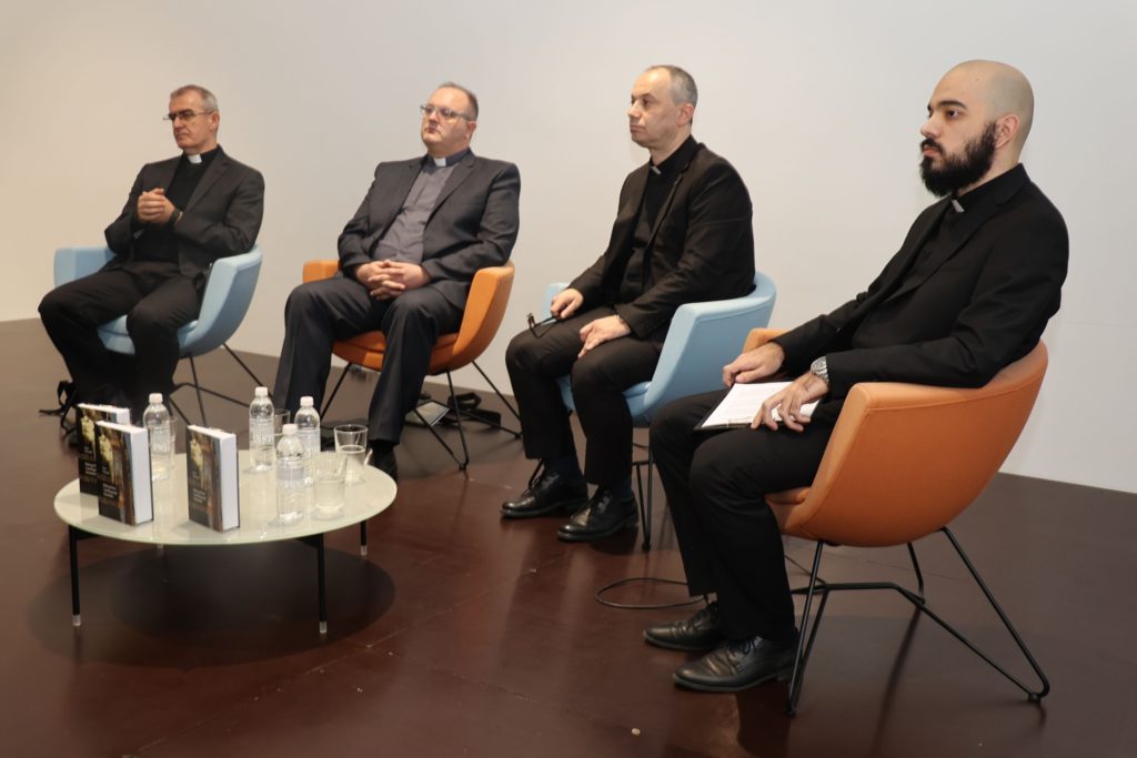 U Mostaru predstavljena knjiga 'Biskup Perić i međugorski fenomen', autora don Ivana Turudića