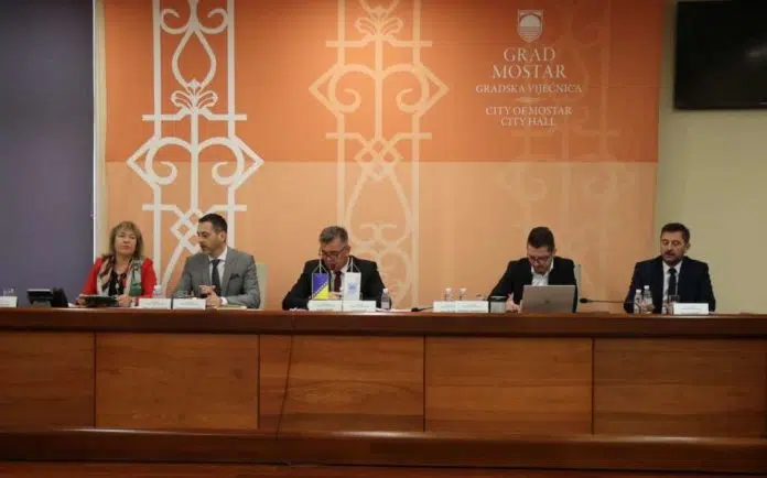 Sjednica-Gradskog-vijeca-Mostara-odrzana-u-utorak.jpg Sjednica Gradskog Vijeca Mostara Odrzana U Utorak