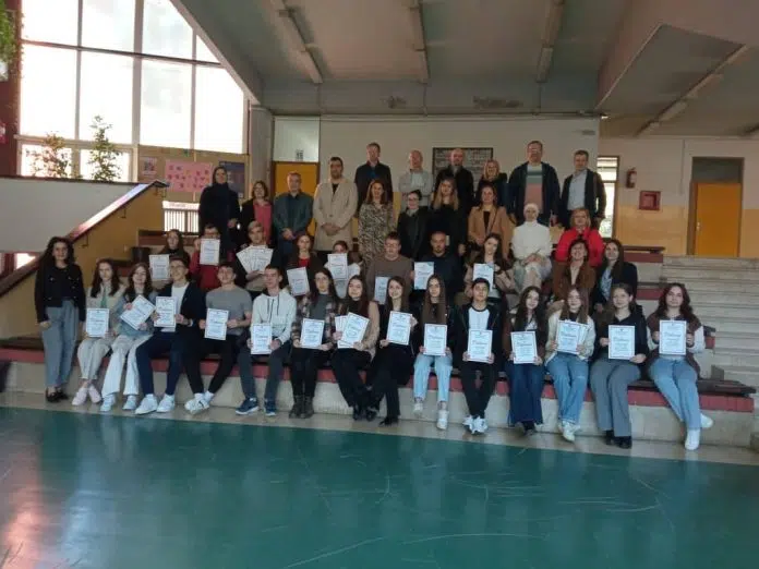 Srednja škola Konjic danas obilježila Dan škole 1711052653 Srednja Skola Konjic Danas Obiljezila Dan Skole