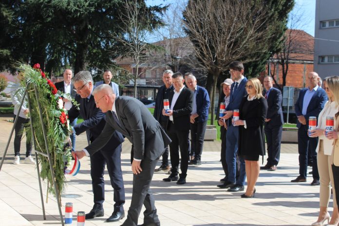 1711120296 Obiljezena 34 Godisnjica Utemeljenja Hdz Bih U Grudama