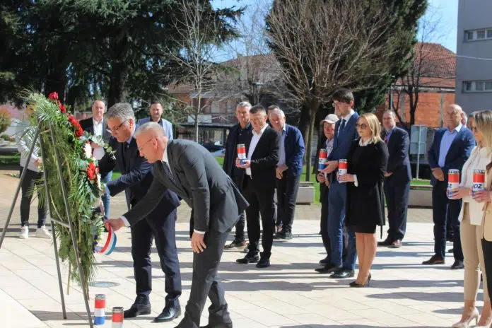 Obilježena 34. godišnjica utemeljenja HDZ BiH u Grudama 1711120296 Obiljezena 34 Godisnjica Utemeljenja Hdz Bih U Grudama