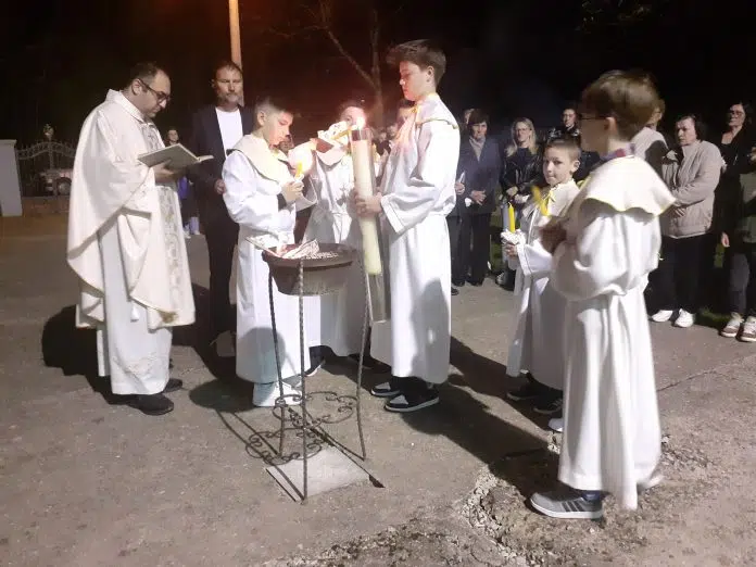 Vazmeno bdijenje u župi Šipovača – Vojnići 1711879819 Vazmeno Bdijenje U Zupi Sipovaca – Vojnici
