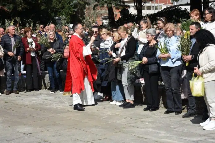 Na Blagdan Cvjetnice Blagoslovljene Grancice