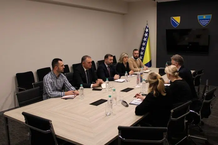 Posjeta Skupštini Hercegovačko-neretvanskog kantona ambasadora Ujedinjenog Kraljevstva Velike Britanije i Posjeta Skupstini Hercegovacko Neretvanskog Kantona Ambasadora Ujedinjenog Kraljevstva Velike Britanije I