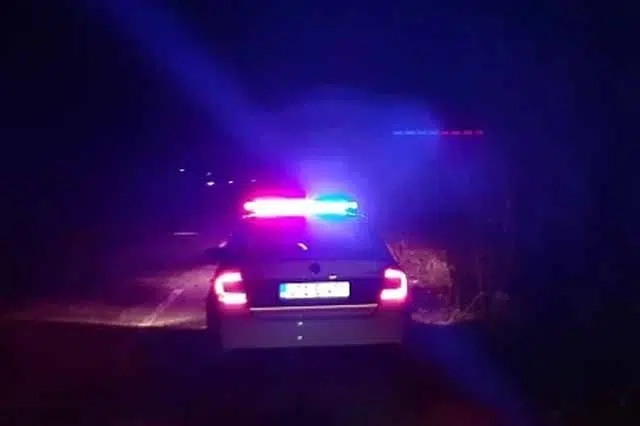 Pucao-u-mladica-25-a-onda-ga-ranjenog-sutirao.jpg Pucao U Mladica 25 A Onda Ga Ranjenog Sutirao