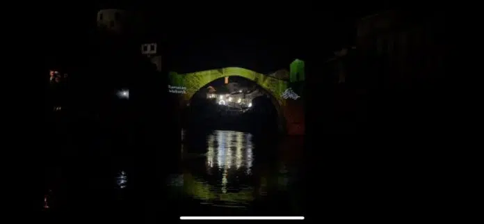 Stari-most-obasjan-porukama-ramazana.jpg Stari Most Obasjan Porukama Ramazana