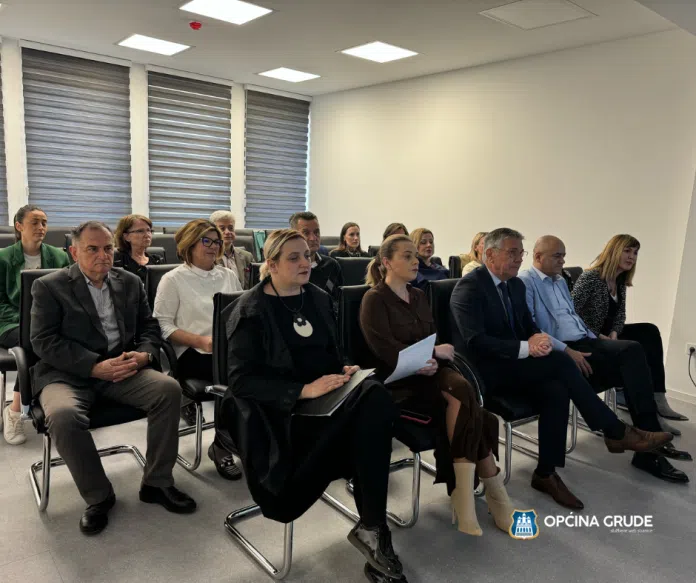 U Općini Grude predstavljen program “Zdrave zajednice u Bosni i 1712306695 U Opcini Grude Predstavljen Program Zdrave Zajednice U Bosni I