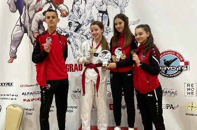 1712487776 Posuske Kadetkinje Ekipno Trece U Drzavi – Anamarija I Marta
