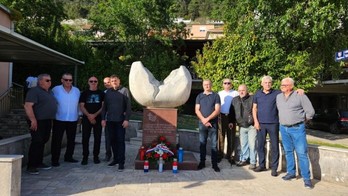 1712682847 885 Fotovideo Pripadnici Rogova Obiljezili 32 Obljetnicu Osnutka