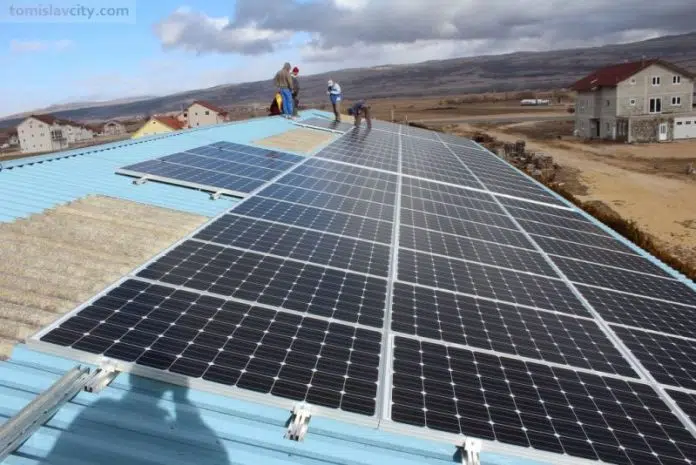 FBiH: Instalirano 888 solarnih elektrana Fbih Instalirano 888 Solarnih Elektrana
