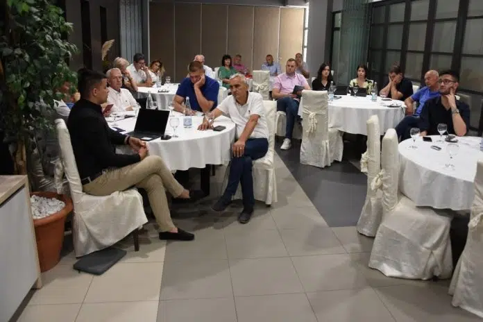Najavljujemo 36. redovitu sjednicu Općinskog vijeća Čitluk Najavljujemo 36 Redovitu Sjednicu Opcinskog Vijeca Citluk