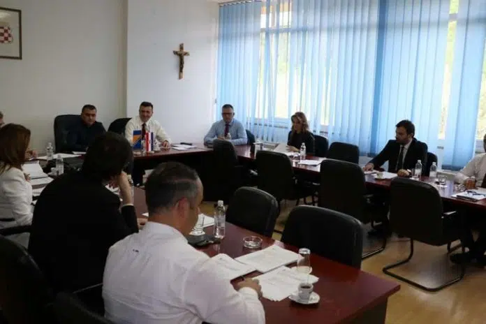 Odrzana 34 Sjednica Vlade Zzh