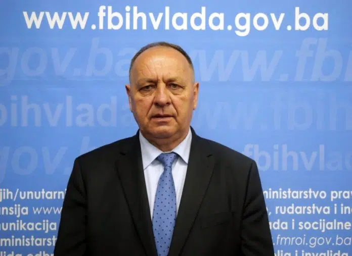 Rimac nije ostao na sjednici Vlade FBiH Rimac Nije Ostao Na Sjednici Vlade Fbih