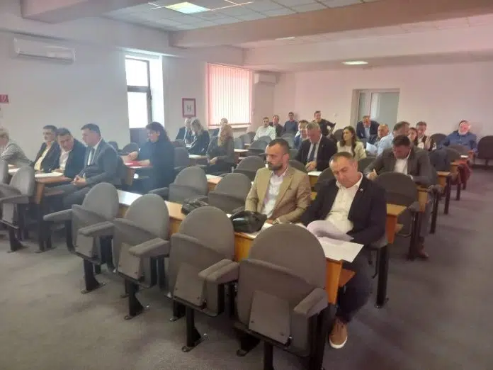 Skupština HBŽ usvojila Zakon o mirnom okupljanju Skupstina Hbz Usvojila Zakon O Mirnom Okupljanju