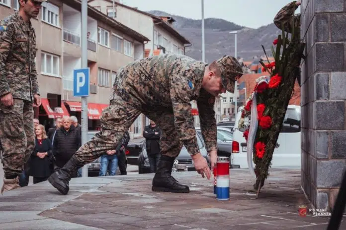 Svečano obilježena 32. obljetnica osnutka Hrvatskog vijeća obrane Svecano Obiljezena 32 Obljetnica Osnutka Hrvatskog Vijeca Obrane