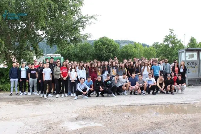 FOTO | Čapljinski osnovnoškolci otputovali na ekskurziju u Istru 1715063812 606 Foto Capljinski Osnovnoskolci Otputovali Na Ekskurziju U Istru