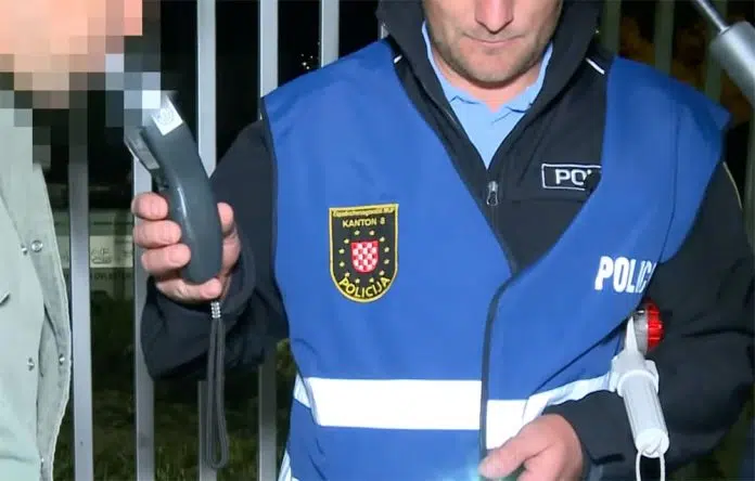 Slučajevi X pratili rad policije u Posušju 1716110719 Slucajevi X Pratili Rad Policije U Posusju