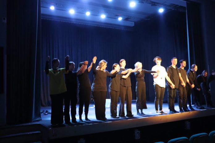Dodijeljene Nagrade Na 21 Festivalu Srednjoskolskog Teatra Bosne I Hercegovine