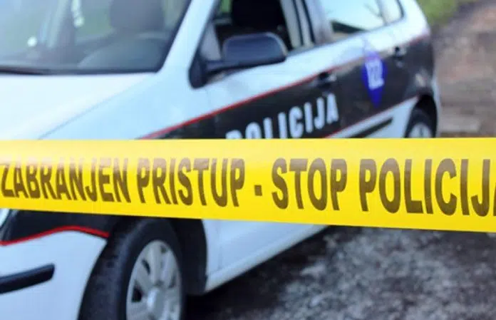 Neum: Otuđeni vrijedni dijelovi građevinskih strojeva Neum Otudeni Vrijedni Dijelovi Gradevinskih Strojeva