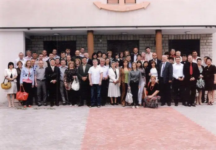 Poziv na obilježavanje 40. obljetnice mature 7. generacije maturanta čitlučke Poziv Na Obiljezavanje 40 Obljetnice Mature 7 Generacije Maturanta Citlucke