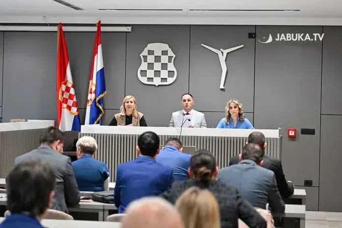 Zzh Preduzima Prvi Korak Ka Kurikularnoj Reformi I Izradi Novog.webp