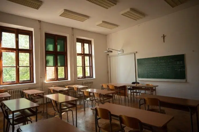 1718978803 Upis Ucenika U Srednju Strukovnu Skolu Posusje Za Skolsku Godinu