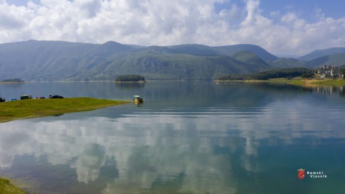 Fotovideo Ribari I Kamperi Koji Su Zaljubljeni U Ramsko Jezero