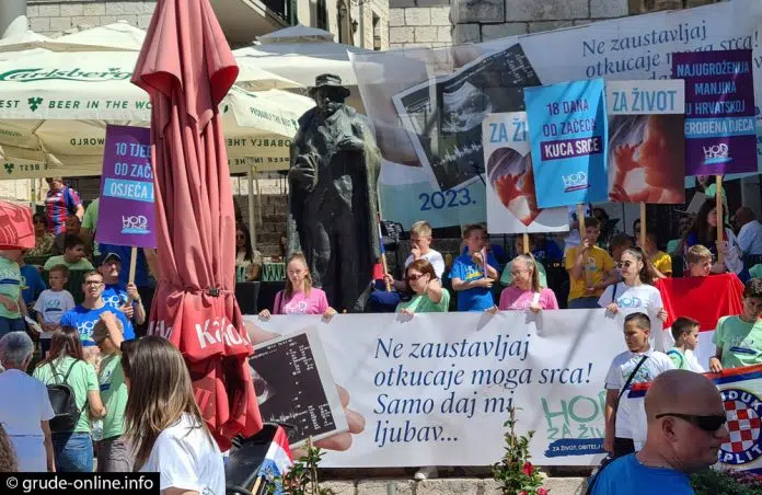 Imotski priprema Hod za život: „Glas rođenih za život nerođenih!“ Imotski Priprema Hod Za Zivot „Glas Rodenih Za Zivot Nerodenih