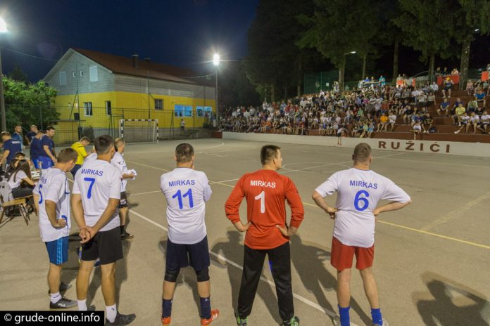 Ivandanjski Turnir Ruzici Revijalna Utakmica U Cast Mirkasa I Rudica