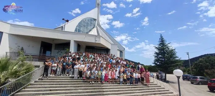 Misa zahvalnica za završetak nastavne godine u Osnovnoj školi Kardinala Misa Zahvalnica Za Zavrsetak Nastavne Godine U Osnovnoj Skoli Kardinala