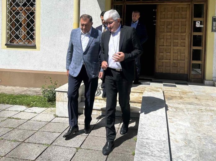 Sastanak S Biskupom Majicem Dodik Najavio Podrsku Za Vise Projekata