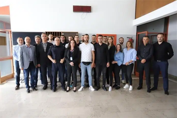 Zavrsen Kurs Za Kriminalisticke Tehnicare Iz Bosne I Hercegovine