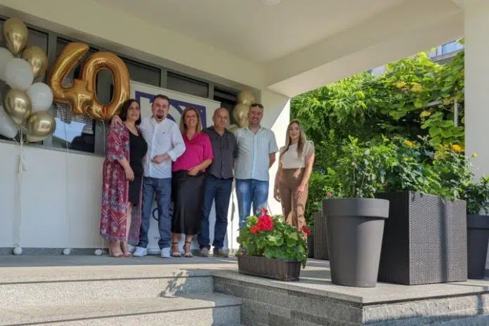 Posušje: Najdugovječniji radio u Zapadnoj Hercegovini obilježava 40 godina postojanja. 1721392768 Posusje Najdugovjecniji Radio U Zapadnoj Hercegovini Obiljezava 40 Godina Postojanja