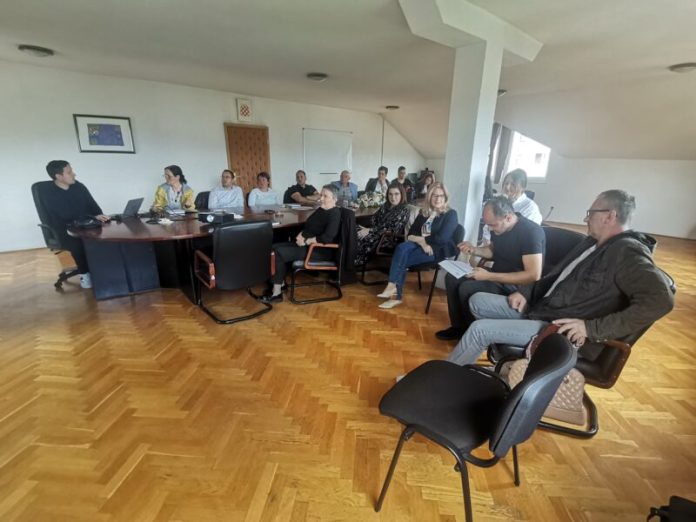 Odrzana Obuka Za Koristenje Geoportala I Softvera Za Pracenje Ugovora