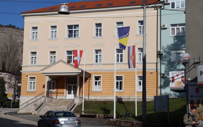 Rasprodaja javnog zemljišta u Gradu Livnu Rasprodaja Javnog Zemljista U Gradu Livnu