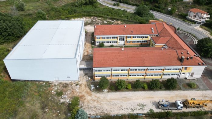 1725018687 Intenzivno Se Radi Na Unutarnjem Uredenju Sportske Dvorane Srednje Skole