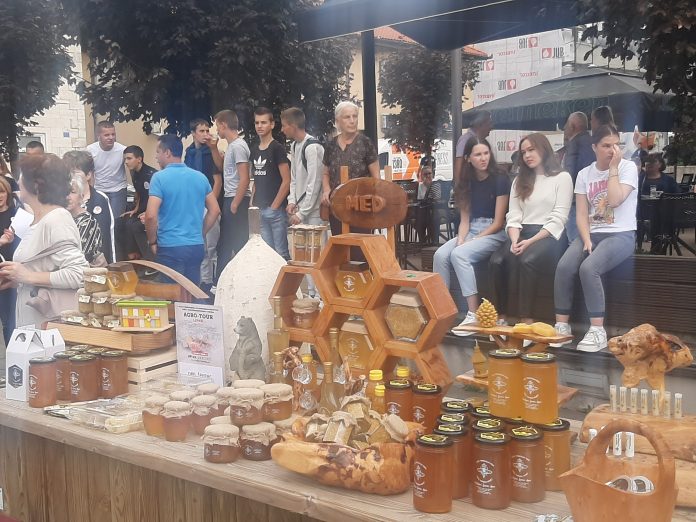 Poziv Za Ucesce Na 3 Sajmu Prehrambeno Poljoprivrednih Proizvoda Rucnih Radova