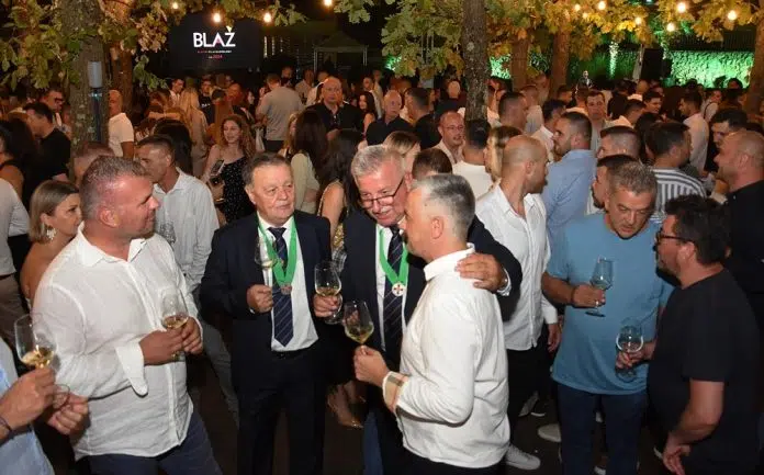 Eno-gastro zabavni performans BLAŽ Enology održan u Međugorju. 1725724592 Eno Gastro Zabavni Performans Blaz Enology Odrzan U Medugorju