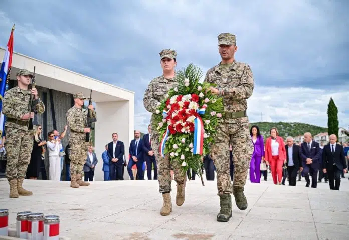 FOTO: Svečano obilježen Dan branitelja Neuma 1726698299 Foto Svecano Obiljezen Dan Branitelja Neuma