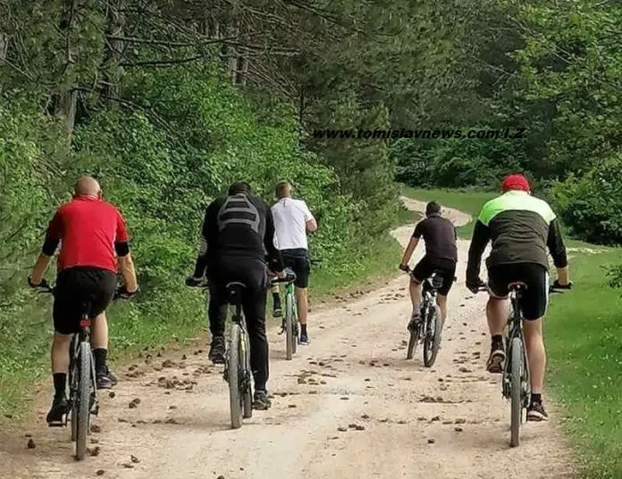 Dobro jutro iz Tomislavgrada, sunčano i razmjerno toplo! Dobro Jutro Iz Tomislavgrada Suncano I Razmjerno Toplo