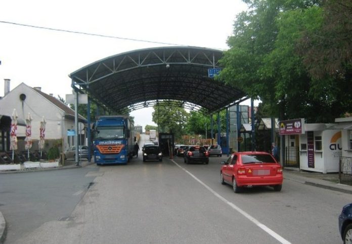 Gpbih Sprijeceno Krijumcarenje 33 Strana Gradana