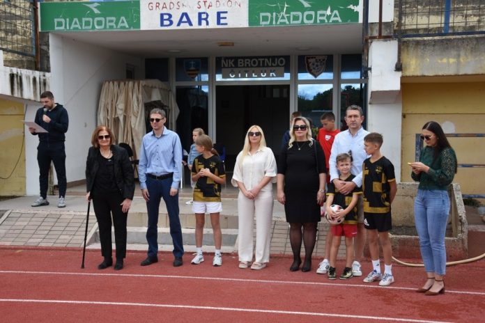 Medunarodni Turnir Za Mlade Uzraste Quotmemorijal Ante Ericquot Otvoren