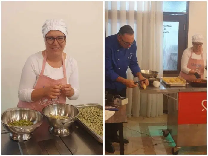 Anđela Krajina iz Centra Andela Krajina Iz Centra Nova Nada Predstavila Bosnu I Hercegovinu