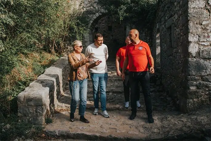 FOTO | Izaslanstvo EU posjetilo Počitelj: Transformacija škole u edukacijski Izaslanstvo Eu Posjetilo Pocitelj Transformacija Skole U Edukacijski