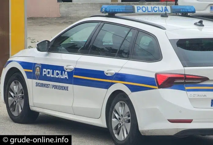 Iznimno recidivista kod Imotskog završio u zatvoru zbog vožnje neregistrovanog Iznimno Recidivista Kod Imotskog Zavrsio U Zatvoru Zbog Voznje Neregistrovanog