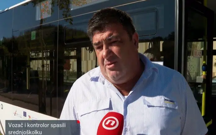 Vozač i kontrolor autobusa spasili život učenici (15) kojoj je Vozac I Kontrolor Autobusa Spasili Zivot Ucenici 15 Kojoj Je