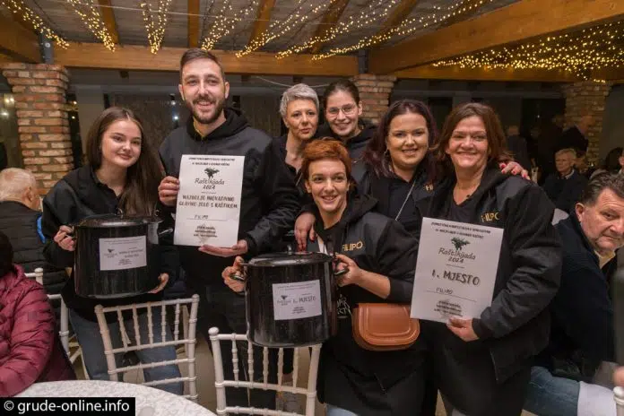 FOTO/VIDEO: Restoran Filipo skuhao najbolju raštiku 1730469597 Fotovideo Restoran Filipo Skuhao Najbolju Rastiku