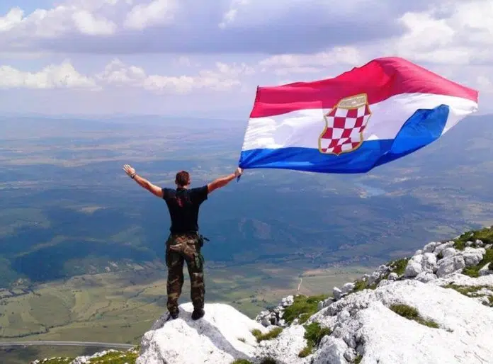 Hrvatska daje 70 tisuća eura za projekt povratka Hrvata u 1730544040 Hrvatska Daje 70 Tisuca Eura Za Projekt Povratka Hrvata U