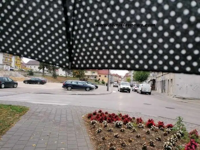 DOBRO vam oblačno, kišno i razmjerno toplo jutro iz Tomislavgrada!