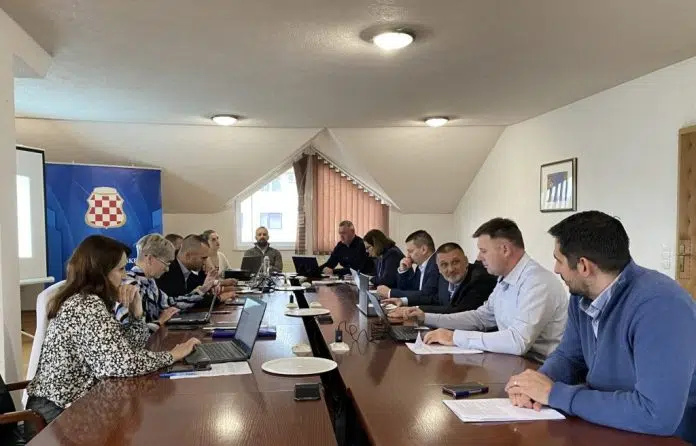 Vlada HBŽ: Ministarstvo unutarnjih poslova Hercegbosanske županije školovat će 70